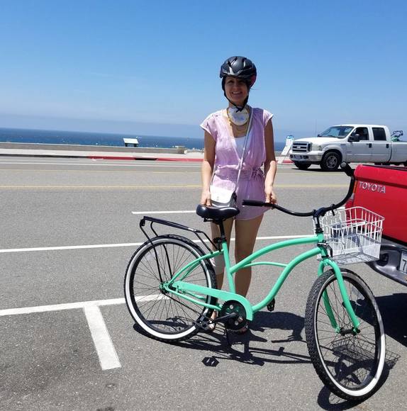 Meet your Posher, Yvette - Picture 1 of 1